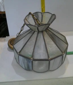 VTG TIFFANY STYLE STAINED GLASS HANGING CEILING FIXTURE gray and white - Picture 1 of 9