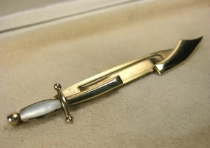 Vintage Signed Gold Tone Swark Pearl Handle Masonic Scimitar Sword Tie Clasp USA - Picture 1 of 6