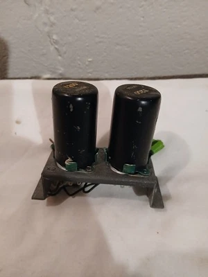 Par de transformadores paso a paso Bogen T200 en montaje sut micrófono en Foto 1 de 4