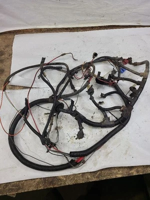 VEGA      1975 Engine Wire Harness 617209 - Imagem 1 de 4