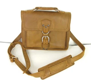Saddleback Tobacco Leather Crossbody Messenger Satchel - Picture 1 of 5
