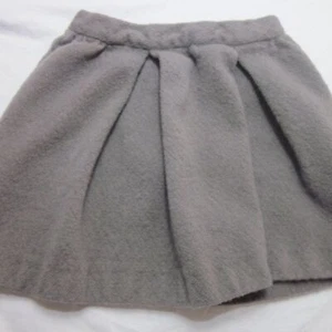 Sea New York Damen Rock Gr. 2 grau 100% Seide Mini Plissee Taschen - Bild 1 von 6
