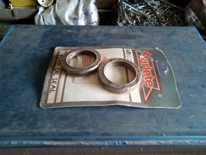 ARI 028 COPPIA PARAOLI FORCELLA GILERA RX 200 (83-85) MIS.41,7X55X10/10,5 - Picture 1 of 1
