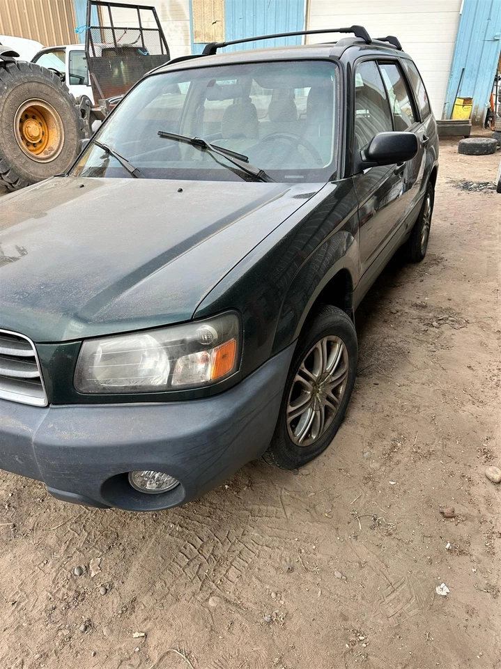 Used Right Sun Visor fits: 2003 Subaru Forester without illumination Right Grade — 第 1/4 张图片