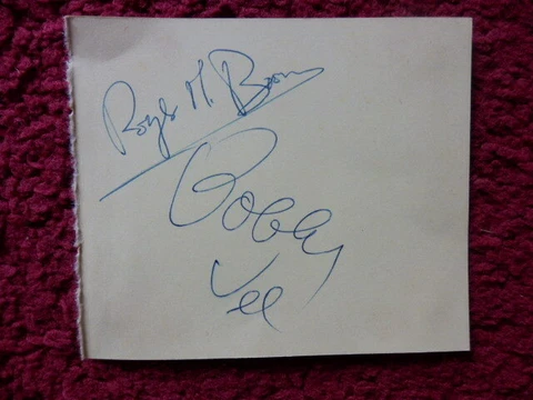 BOBBY VEE  - AMERICAN  POP SINGER    -  AUTOGRAPH Cover