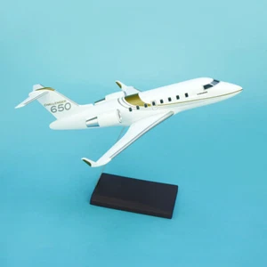 1:100 Scale Bombardier Challenger 650 Corporate Aircraft Jet Model 21cm In Stock - Picture 1 of 6