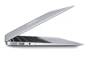 Apple MacBook Air 13.3" A1466 MMGG2LL/A i5-5250U 8 GB RAM 128 GB SSD problema de cámara web - Imagen 1 de 4