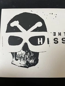 The Hiss - Triumph - Red vinyl 7” - Picture 1 of 2