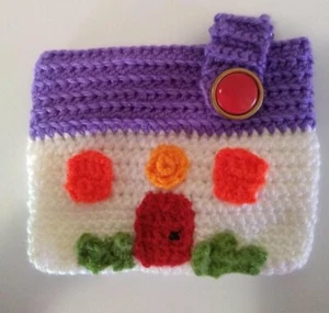 Hand Crocheted Sweet Little Amigurumi Play House English Cottage Pouch OOAK - Picture 1 of 5
