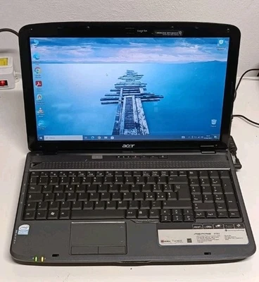 Computer Notebook Acer Aspire 5735Z Pentium T3400 2.16G 3GB ram SSD 240GB Win 10 - Immagine 1 di 3