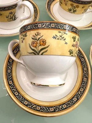 Juego de 4 tazas y platillos de té WEDG WOOD Foto 1 de 4