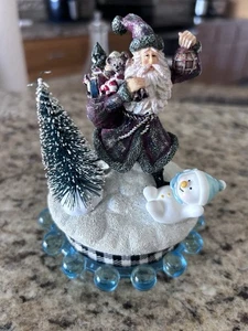 Blauer Nageluntersetzer dekoriert für Weihnachtsvignette - Bild 1 von 3