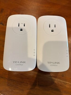 TP-Link TL-PA8010P Powerline Adapter 1200Mbps Networking Extender Gigabit TV (2) - Image 1 of 4