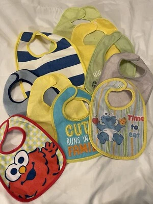 Baberos Baby Boy Drool Colores Surtidos Múltiples Marcas - Lote de 10 USADOS Sesame St Foto 1 de 4