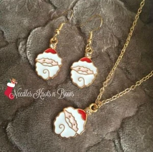 Girls Santa Claus Necklace & Dangle Earrings Christmas Jewelry Set in Gift Box - Picture 1 of 7
