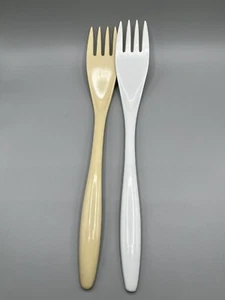2 Mepal Melamine Hutzler Serving Salad Forks White Ivory MCM Mod Kitchen - Bild 1 von 9