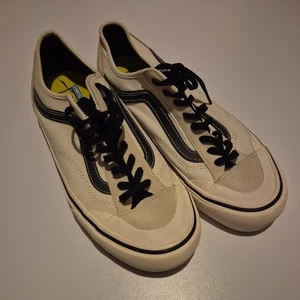 Zapatillas Vans Style 36 Decon Hombre Blanco/Marfil Negro Talla UK 9 - Imagen 1 de 6