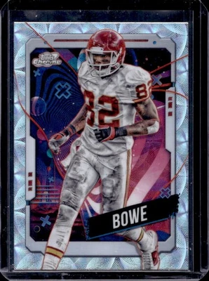 2024 Topps Cosmic Chrome Dwayne Bowe Nucleus Refractor #48 Chiefs - Изображение 1 из 2