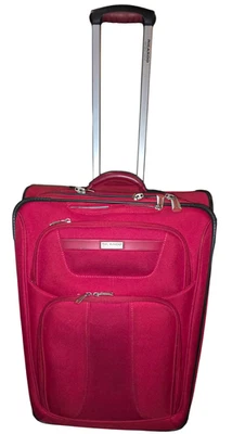 Equipaje Ricardo Beverly Hills 24" lado blando - Maleta con ruedas de 2 ruedas - Rojo Foto 1 de 4