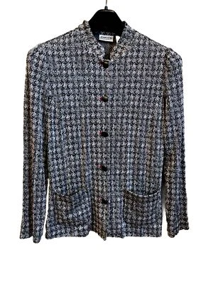 Chaqueta Chicos Travelers blanca y negra con detalle rojo con bolsillos talla 1 Foto 1 de 3