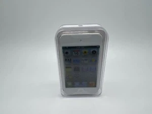 Apple iPod Touch 4th Generation White (16 GB) A1367 REFURBISHED - Picture 1 of 5