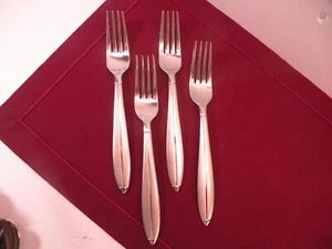 Juego de 4 tenedores de cena de acero inoxidable Cambridge CBS46 mango satinado punta brillante 8" - Imagen 1 de 5