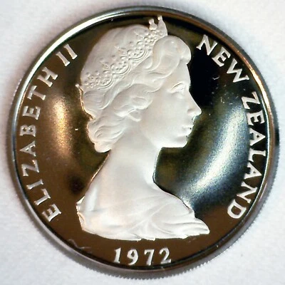 Moneda de 20 centavos de Nueva Zelanda 1972 cobre níquel sin circular Isabel II Foto 1 de 2