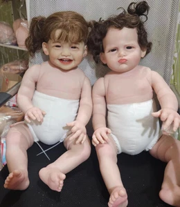 28" Lovely Realistic Reborn Baby Doll Toddler Girl Hand-Rooted Hair Toys Gift - Picture 1 of 2