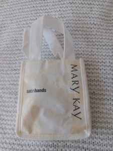 Mary Kay Satin Hands bag only 2013 - Picture 1 of 5