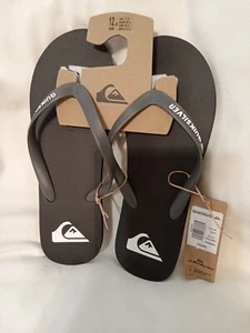 Quicksilver Men’s Flip Flops Black/White Sandals Size 12 NEW - Picture 1 of 3