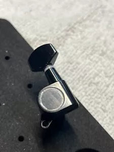 6 string tuners black reverse headstock - Picture 1 of 2