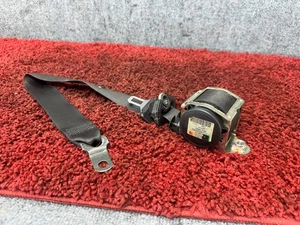 BMW 1999-2005 E46 Sedan Front Left Driver Side Seat Belt Buckle OEM 106K - Picture 1 of 9