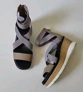 Sorel Joannie III Sport Riemen Plateau Keilabsatz Sandalen 10 grau offene Zehenpartie - Bild 1 von 15