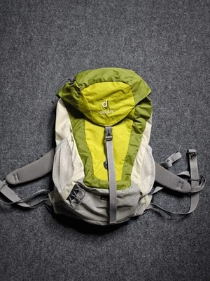 Mochila Premium Deuter AC Lite 20L Senderismo Exterior + Cubierta para Lluvia  Foto 1 de 4