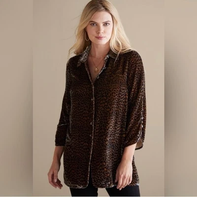 Camisa túnica de terciopelo suave envolvente leopardo mezcla seda manga 3/4 botón mediana Foto 1 de 4