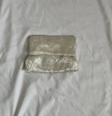 Bolso de mano vintage Lady Buxton tela blanca y plateada años 60 Foto 1 de 4