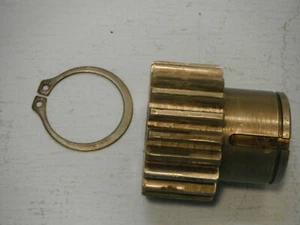 Troy Bilt Horse Rototiller Trans High Speed Pinion Gear 1233 w. Split Ring - Picture 1 of 8