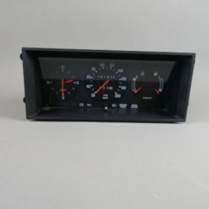 Volvo 240 Speedo Gauge Instrument Cluster Clocks Standard |33 - Picture 1 of 11