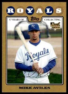 2008 Topps Updates & Highlights Gold Mike Aviles 0965/2008 Kansas City Royals - Picture 1 of 2