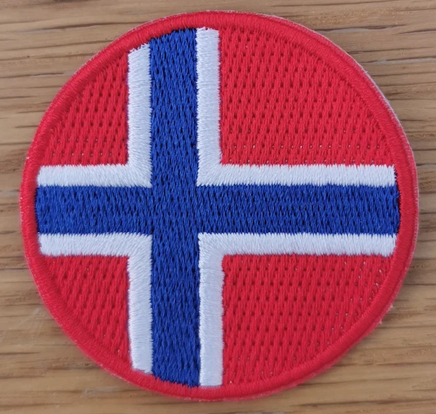 NORWAY Norwegian Country Flag Embroidered CIRCULAR PATCH Badge Circle - Image 1 of 1