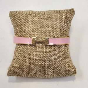 Rosa Emaille Goldfarben Oval Klammer Scharnier Armband Schicht Stapel Pastell Schmuck - Bild 1 von 5