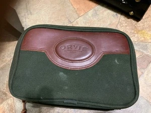 ORVIS BATTENKILL HANGING TRAVEL KIT, CANVAS AND LEATHER - Picture 1 of 5