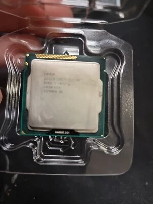 Intel Core i3-2100 3.10GHz 3MB Socket 1155 i3 2100 Computer CPU Processore SR05C - Immagine 1 di 2