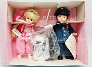 Madame Alexander I Dream of Jeannie Dolls No. 79604 NEW - Picture 1 of 7