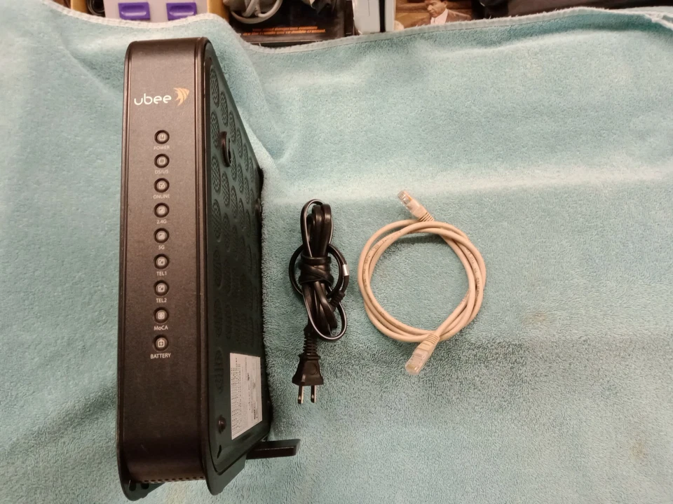 Ubee | DVW32CB | Advanced Wireless Voice Gateway Modem & Router W/O Cable - Image 1 of 1