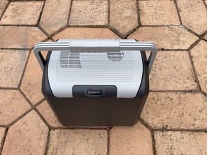 halfords 24l cool box