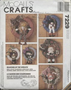🎃 Coronas Decorativas McCall's 7229 con un Espantapájaros Bruja Muñeco de Nieve Papá Noel o Conejo - Imagen 1 de 2