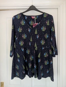BNWT Joe Browns Ladies Navy Blue Reindeer And Christmas Tree Tunic Top. Size 18. - Picture 1 of 8