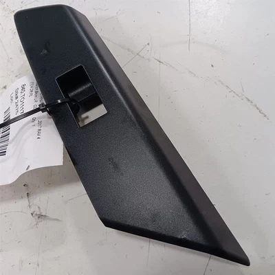 Bisel interruptor trasero izquierdo Toyota Rav 4 ventanas 2015 2016 2017 2018 Foto 1 de 4