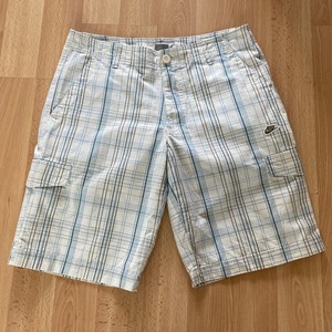 Las mejores ofertas en Pantalones Cortos de cuadros de algodón Nike para  Hombres | eBay